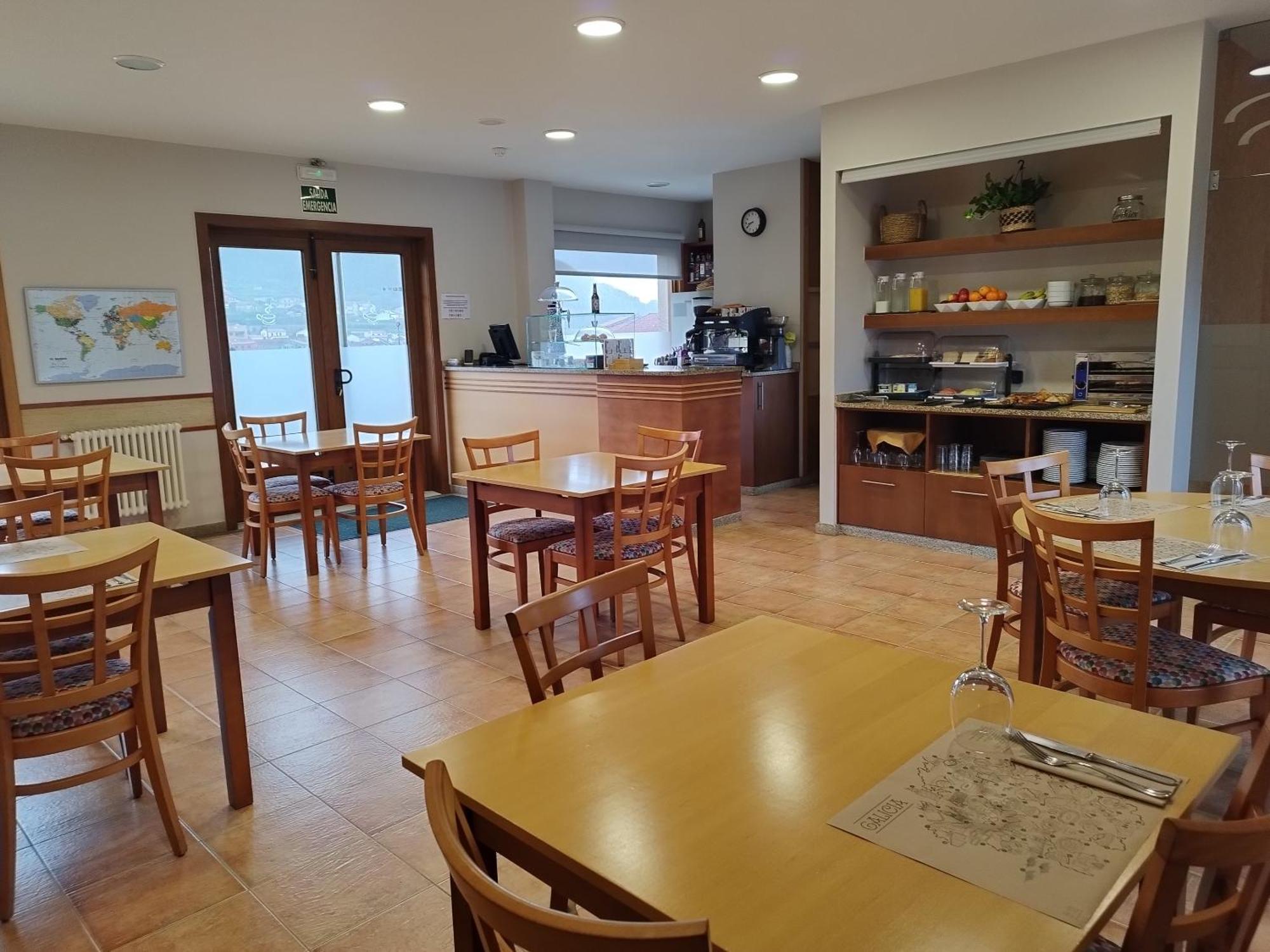 אויה Hotel A Raina מראה חיצוני תמונה