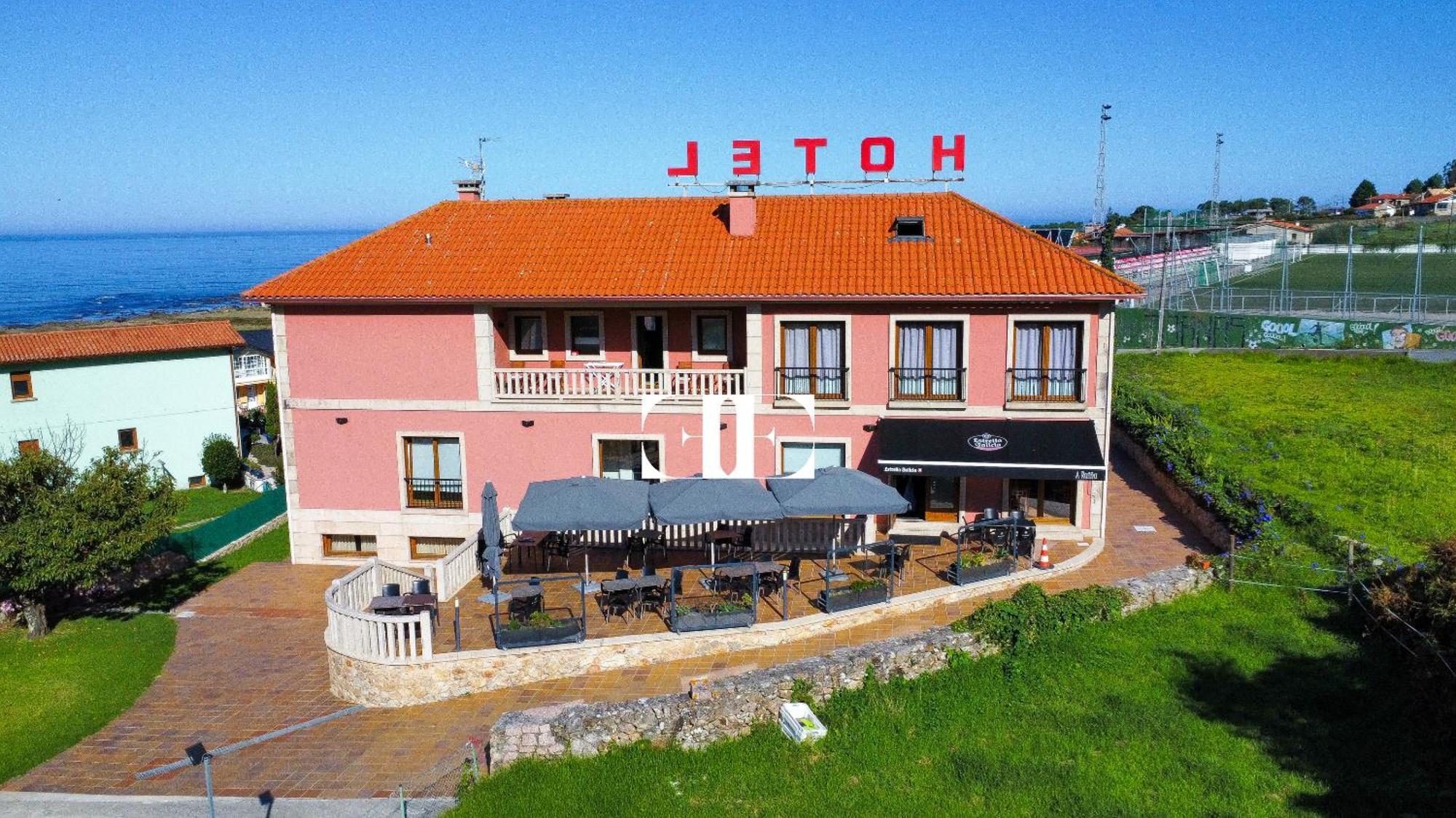 אויה Hotel A Raina מראה חיצוני תמונה